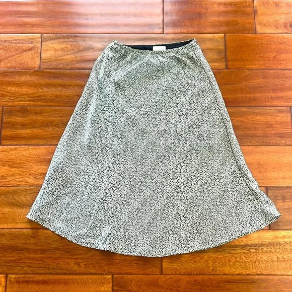 Sienna Sky Dresses & Skirts - Sienna Sky White and Black Flecked Patterned Slip Skirt Size